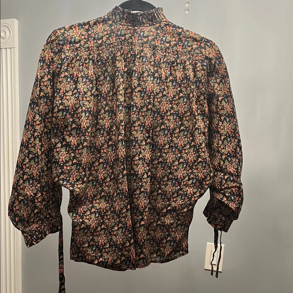 Doen Floral Button Down Shirt - Black and Pink - Picture 3 of 10